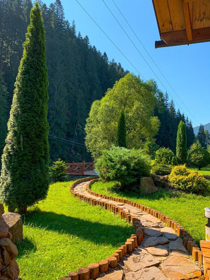 Forest House Татарив Екстериор снимка
