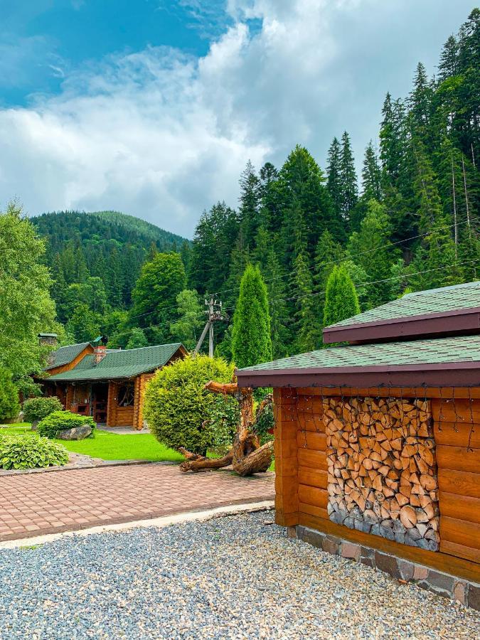Forest House Татарив Екстериор снимка