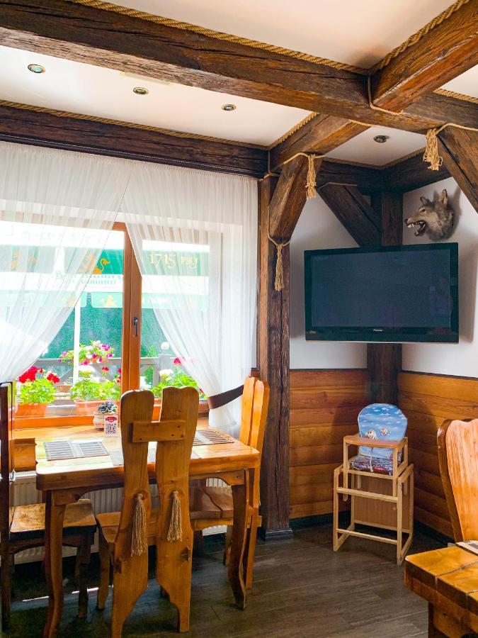Forest House Татарив Екстериор снимка