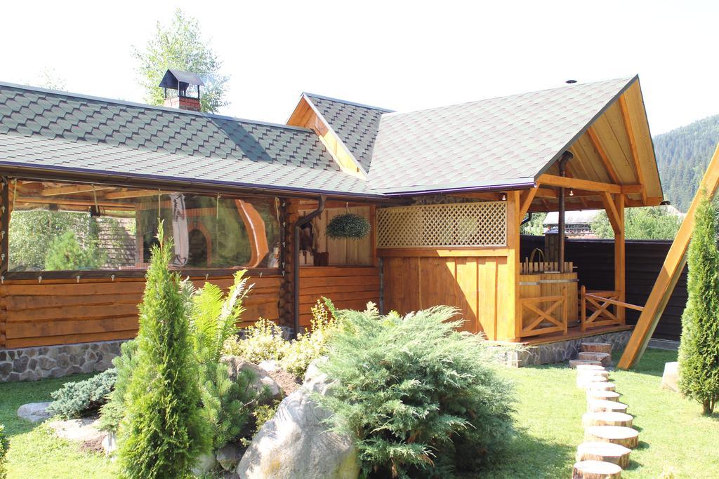 Forest House Татарив Екстериор снимка