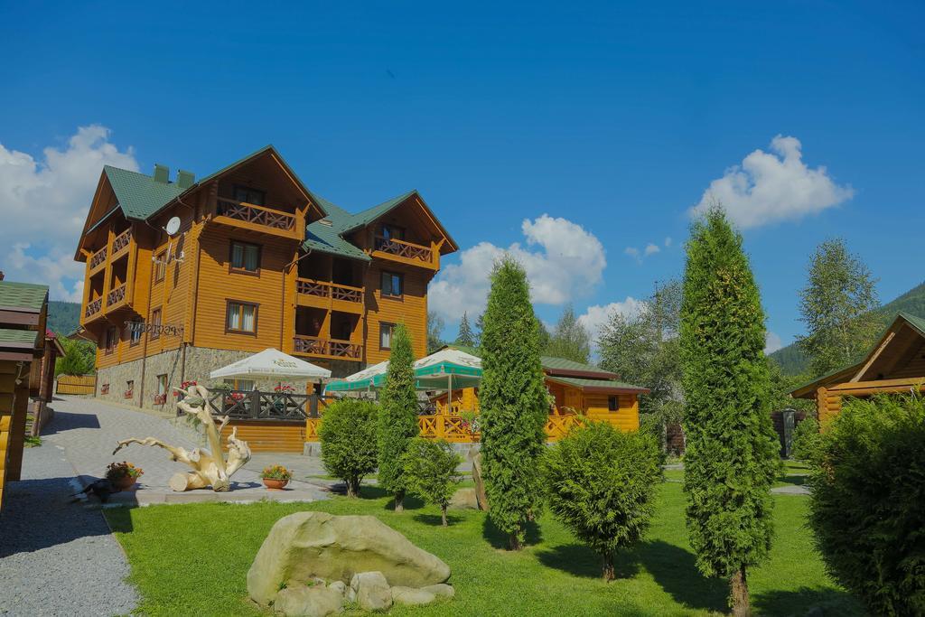 Forest House Татарив Екстериор снимка