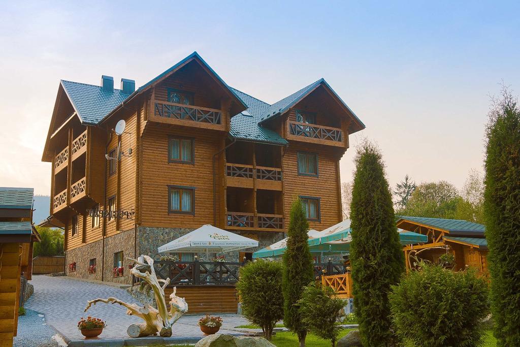 Forest House Татарив Екстериор снимка